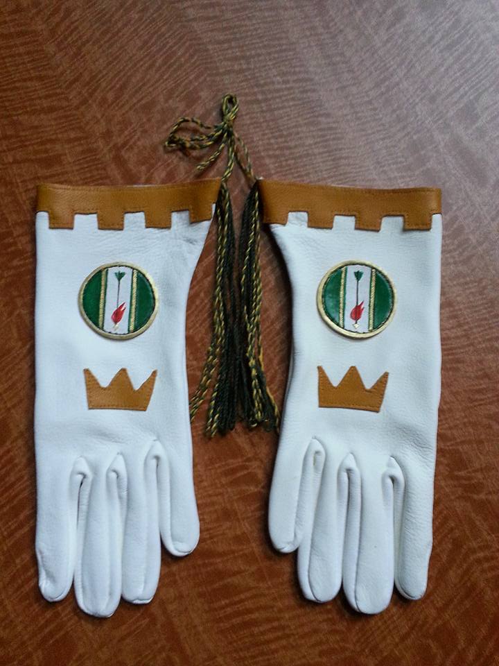 Kings' Gloves